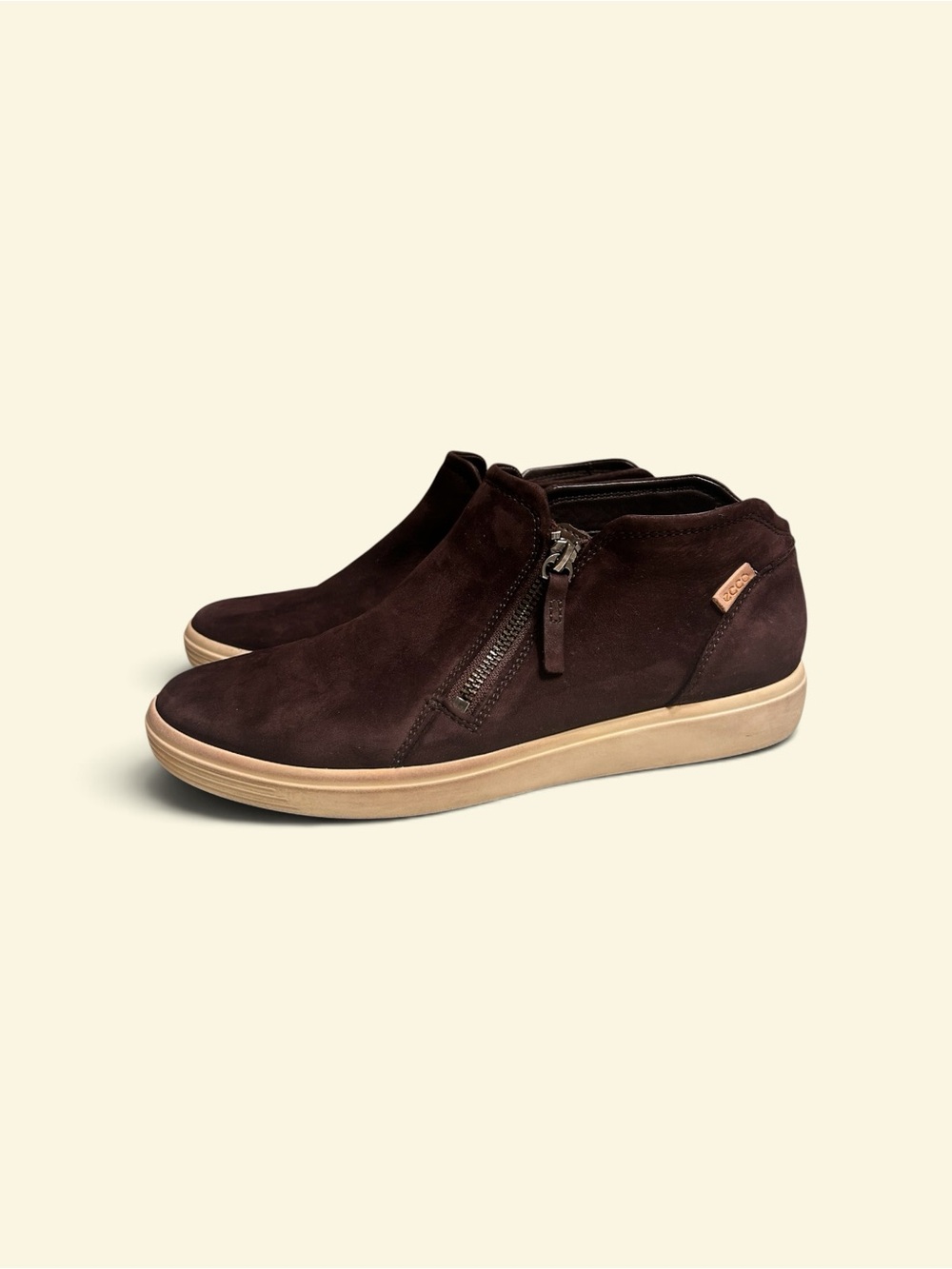 Ecco Soft 7 Burgundy Suede Zip Casual Booties